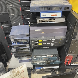 深圳回收界“六邊形戰士”，強到沒朋友